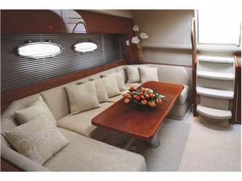 Princess Yachts V 45