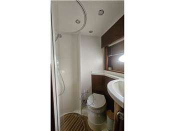 Princess Yachts V 45
