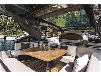 Cranchi M 44 HT