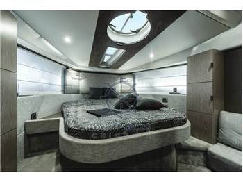 Cranchi M 44 HT