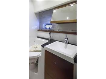 Prestige 42S