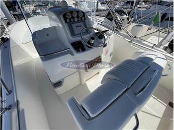 Kelt WHITE SHARK 265