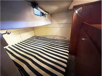 Bayliner 320 Cruiser