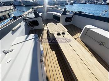 Rosewest Cape Cod 9.0