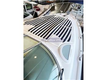 Bayliner 320 Cruiser