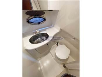 Bayliner 320 Cruiser