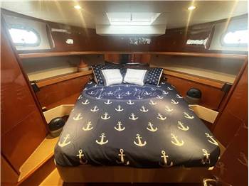 Cayman Yachts CAYMAN 40 W.A.