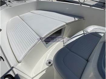 Kelt WHITE SHARK 265