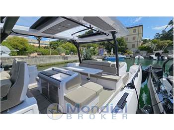 Axopar 45 ST Sun Top