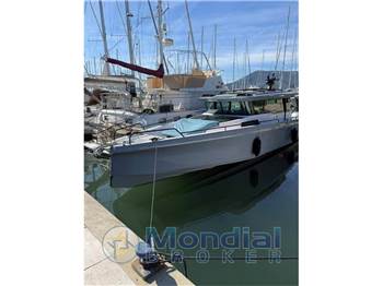 Axopar 45 Cross Cabin