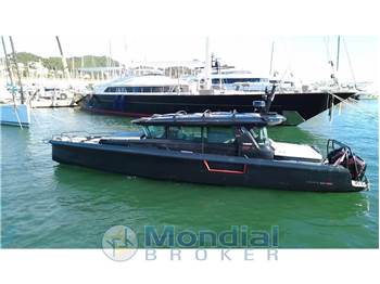 Brabus Marine Shadow 1200 XC Cross Cabin