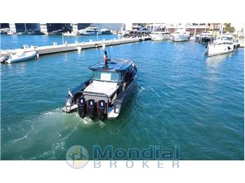 Brabus Marine Shadow 1200 XC Cross Cabin
