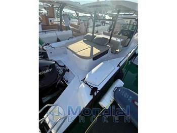 Axopar 37 ST Sun Top