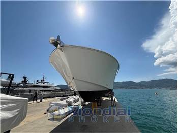 Bertram Yacht 39 cc