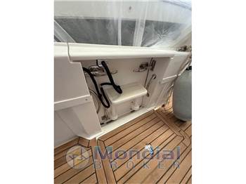 Intrepid 245 Center Console