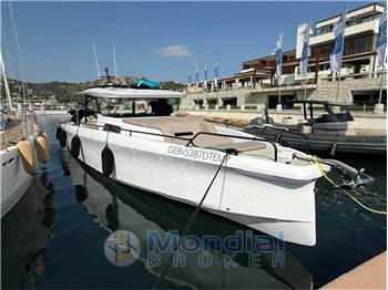 Axopar 45 Cross Top
