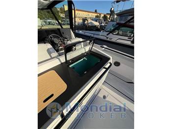 Axopar Boats 29 CCX