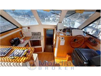 Riviera 36 Hard Top
