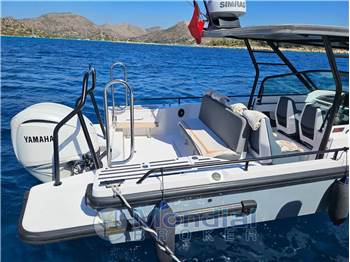 Axopar 28 T TOP