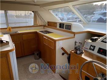 Bertram Yacht 50' Convertible