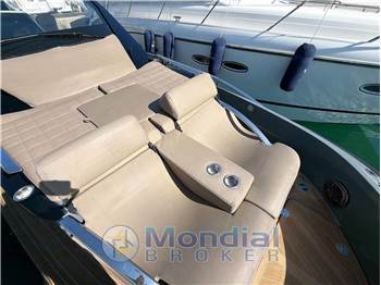 SACS Rebel 40