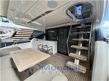 Princess Yachts S65