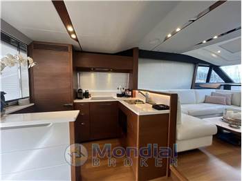 Princess Yachts S65