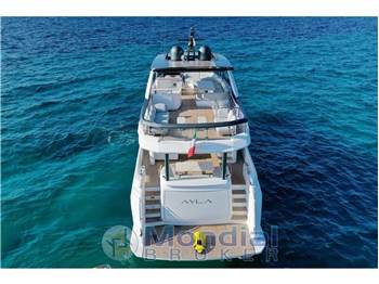 Azimut 78 Fly