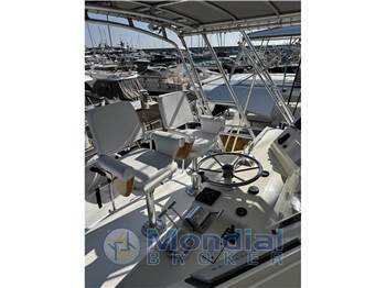 Bertram Yacht 43' Convertible