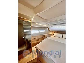 Sealine C335