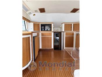 Bertram Yacht 37' Convertible