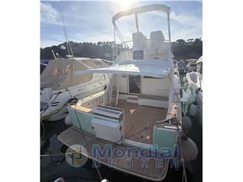 Bertram Yacht 37' Convertible