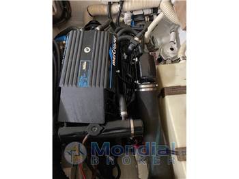 Bertram Yacht 28' Moppie