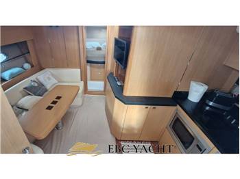 Princess V42