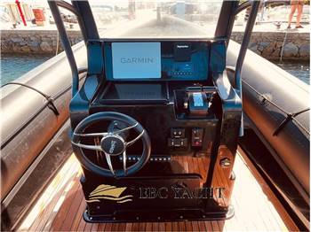 Sewater 28 Phanton T-Top