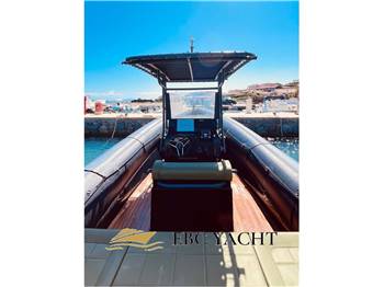 Sewater 28 Phanton T-Top