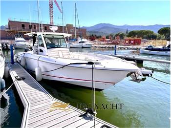 Boston Whaler 370 Oltraggio