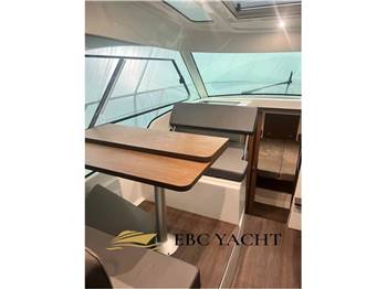 Beneteau Antares 9 Nuovo KM Zero