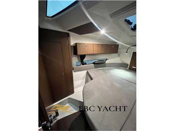 Beneteau Antares 9 Nuovo KM Zero