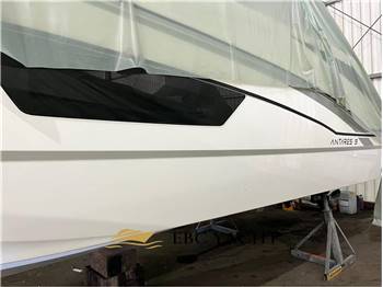 Beneteau Antares 9 Nuovo KM Zero