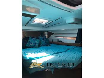 Beneteau Antares 8.80