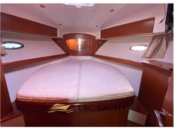 Beneteau Antares 42 Fly
