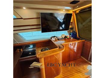 Ferretti 48 Fly