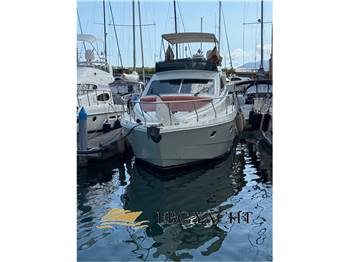 Ferretti 48 Fly