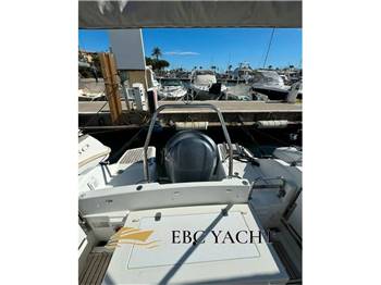 Jeanneau Cap Camarat 7.5 WA