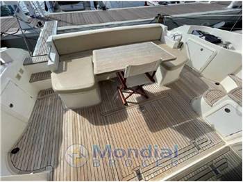 Azimut 53 fly
