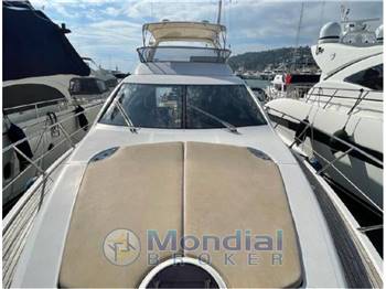 Azimut 53 fly