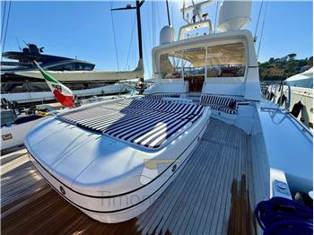 Overmarine Mangusta 105 Open