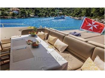 Princess Yachts V78
