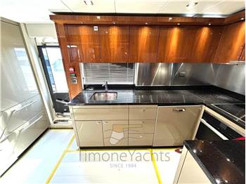 Sunseeker 28M YACHT